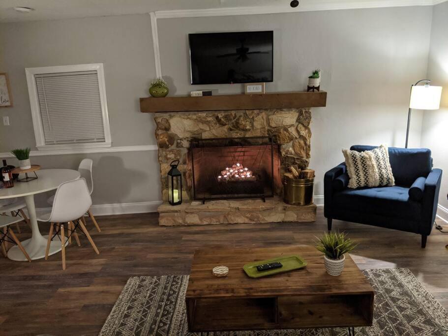 דלונגה Gold Dust Delight - Cozy Cottage In The Woods מראה חיצוני תמונה