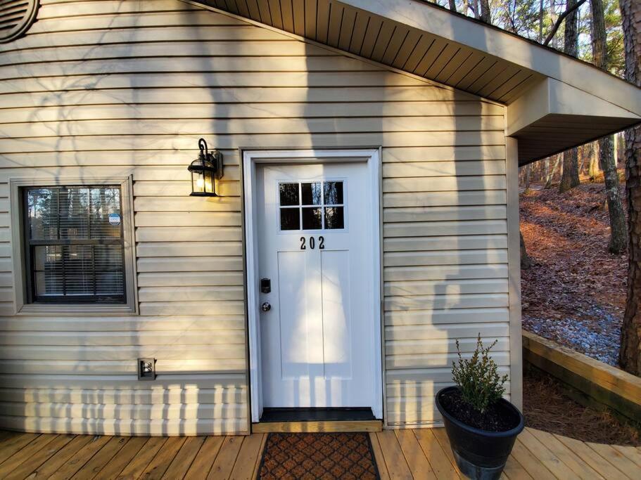 דלונגה Gold Dust Delight - Cozy Cottage In The Woods מראה חיצוני תמונה